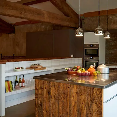 Loft In Converted Wine Cellar In Occitania * Villedaigne